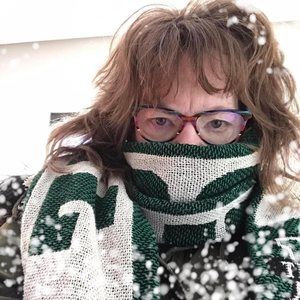 Meet your Posher, Cindy